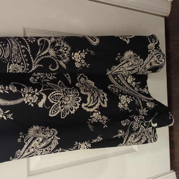 Vince Camuto women's full length dress - Picture 6 of 9